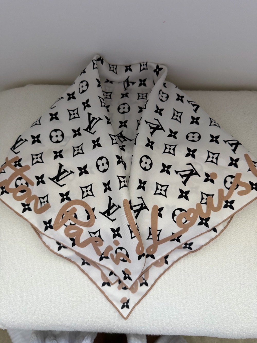 Louis Vuitton Black & White Monogram Silk Scarf (55) with Tan Script Border